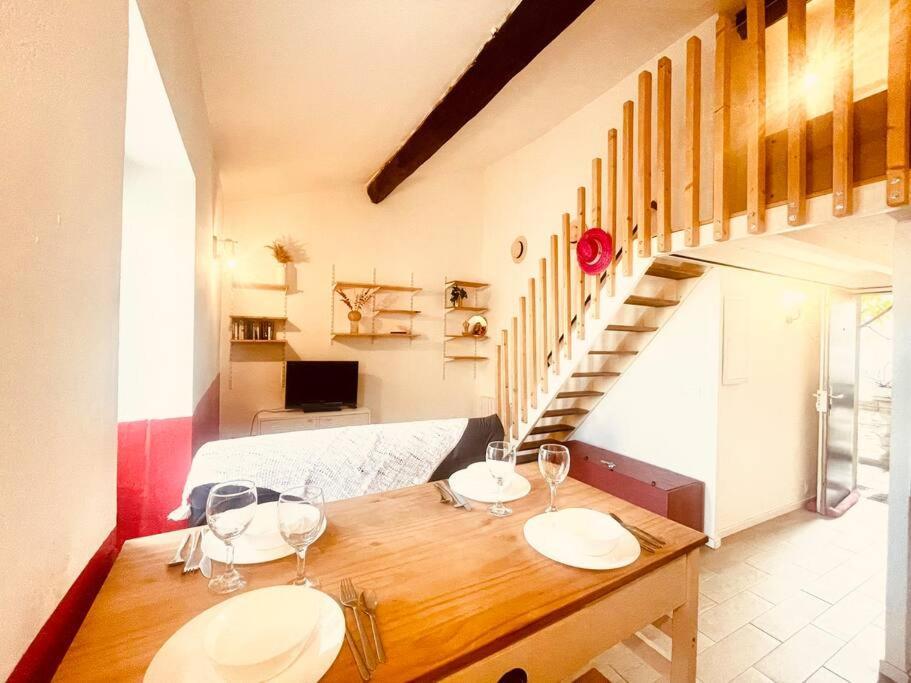 Apartmán Evasion Urbaine**** Nîmes Exteriér fotografie
